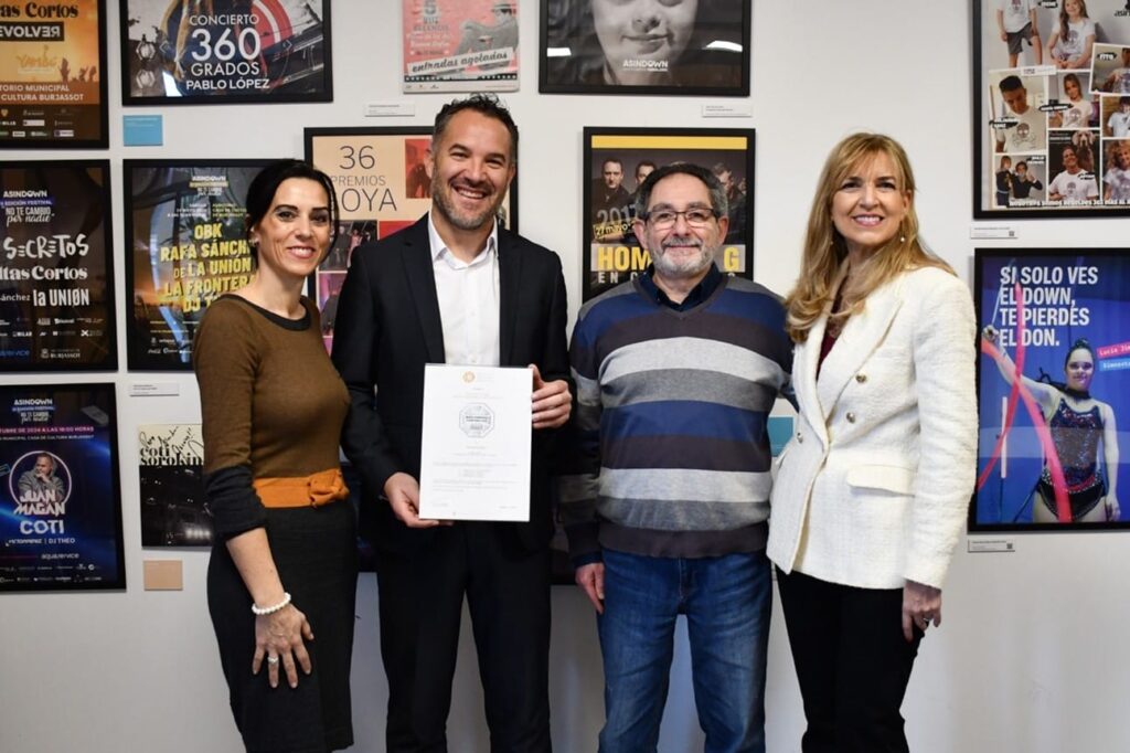 distintivo IGE Asindown